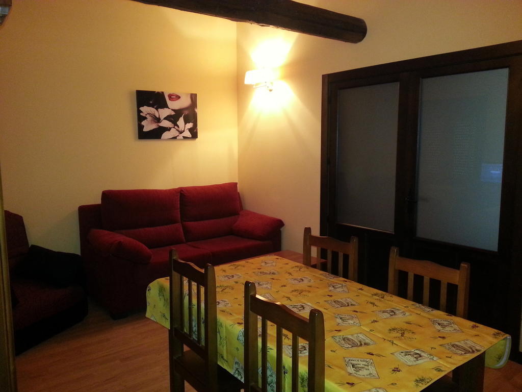 Casa Rural San Millan Villa Oncala Ruang foto